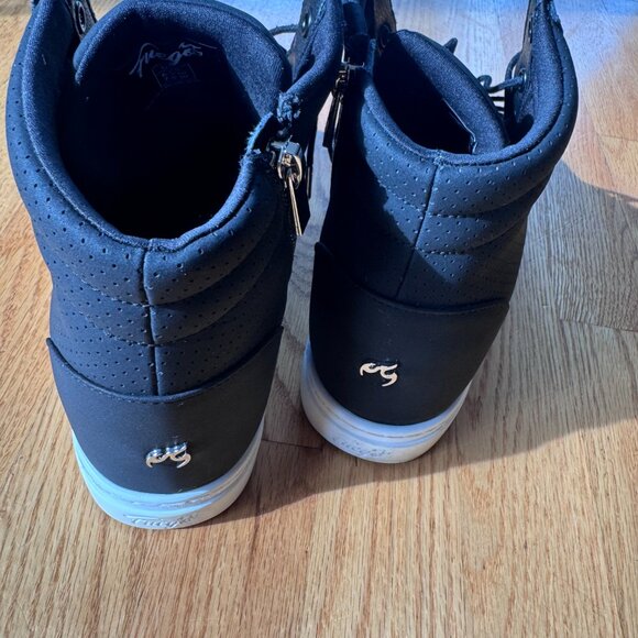 Fuego Wedge Dance Sneakers - Picture 3 of 11